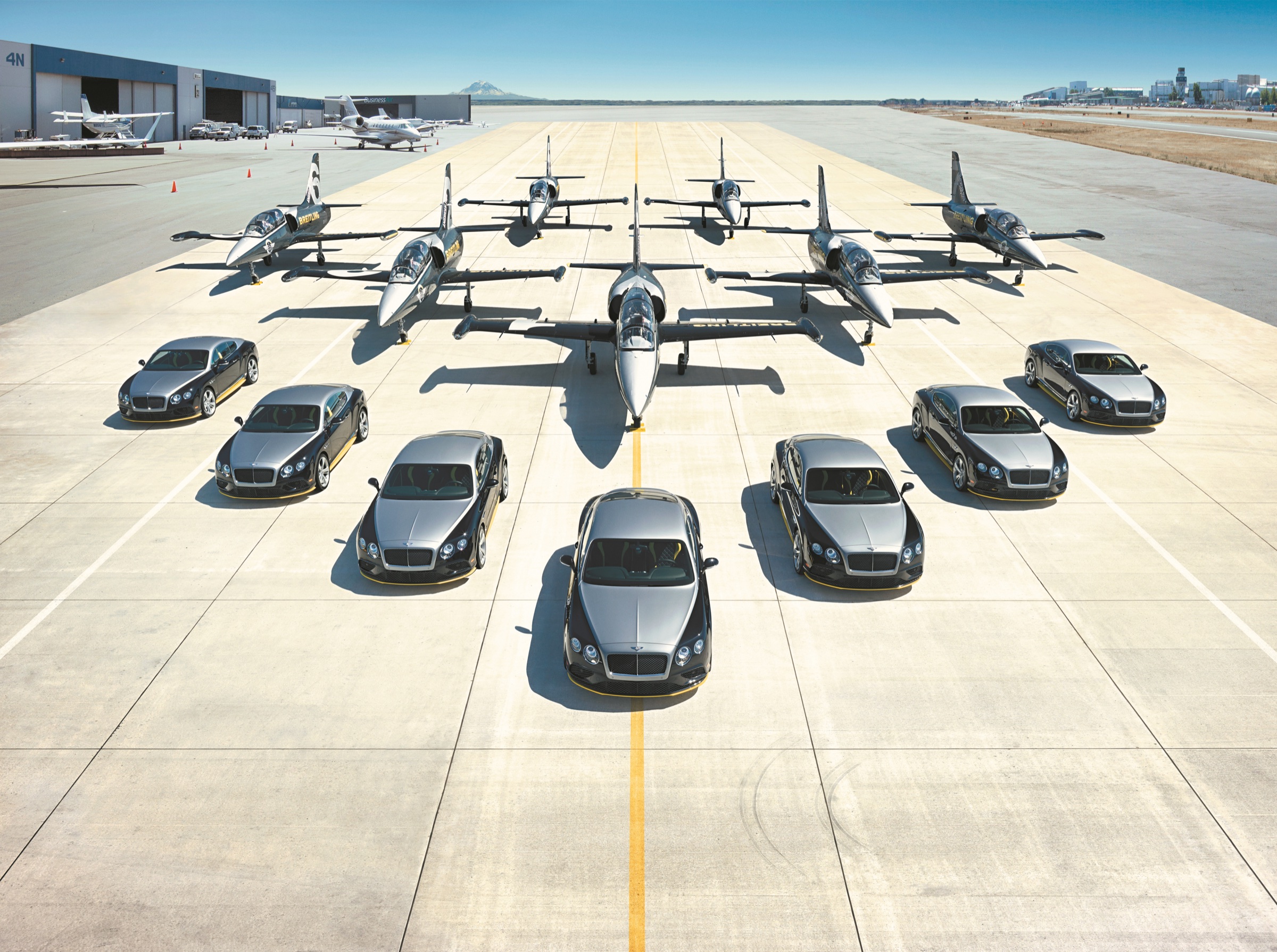 Seven Bentley Continental GT Speed cars with the Breitling Jet Team